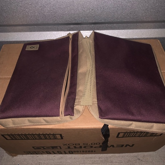 Small travel bag - Picture 2 of 5